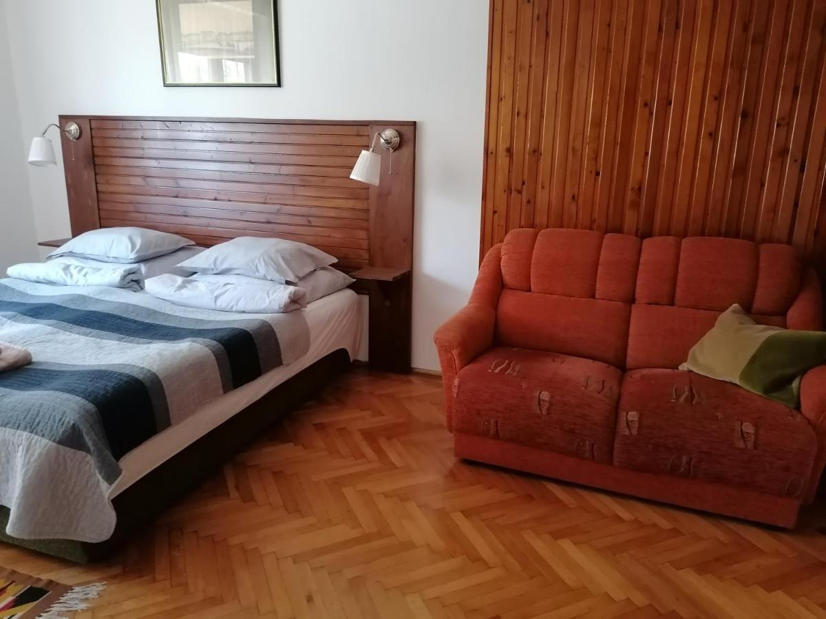 Szatmari Apartman Miskolc Exterior photo