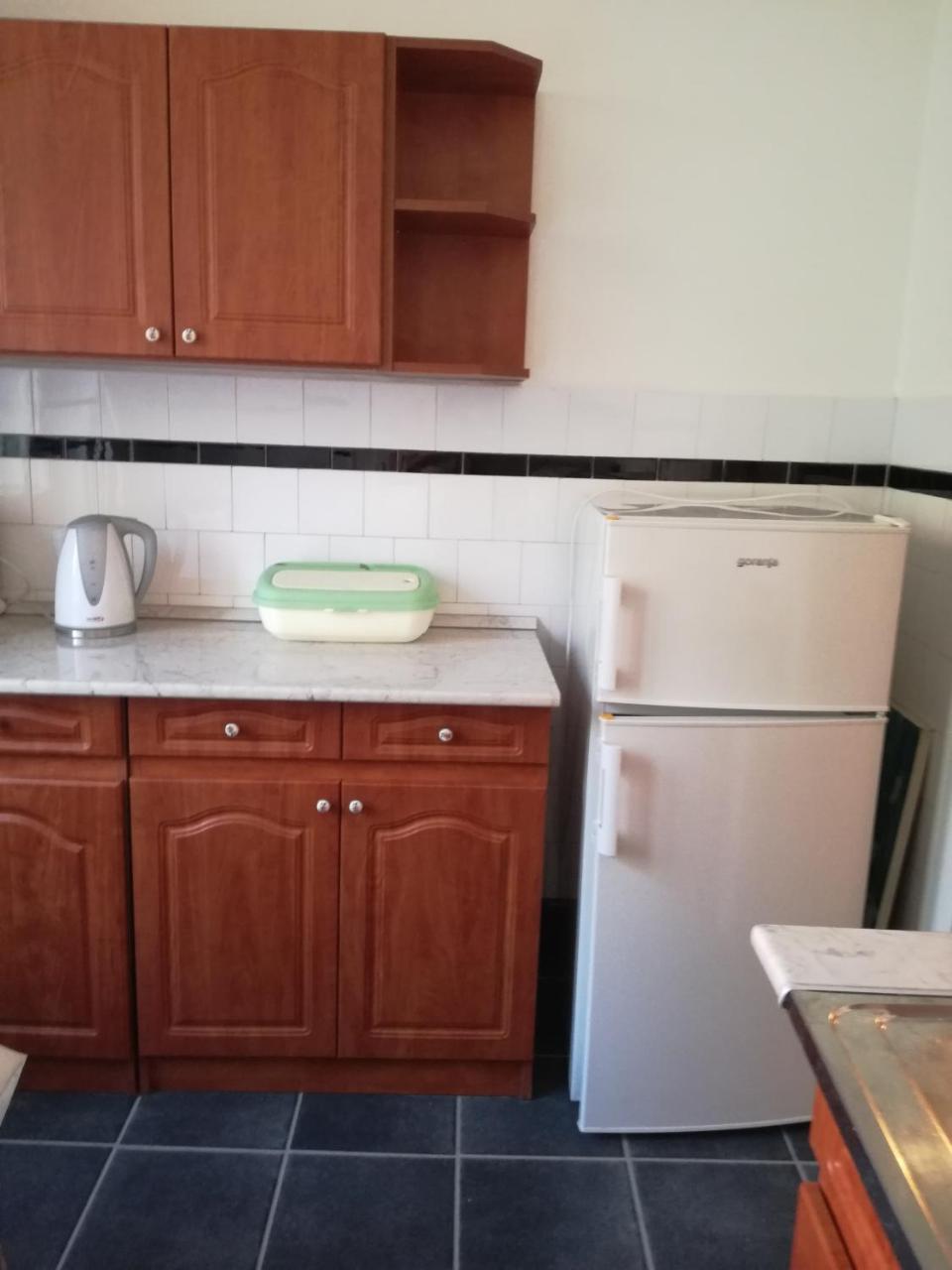 Szatmari Apartman Miskolc Exterior photo